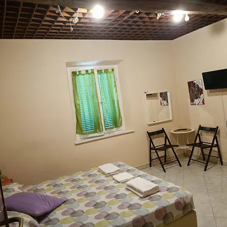 بيت ضيافة Smile Tower House بيزا