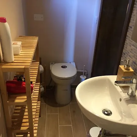 Smile Tower House Guest house